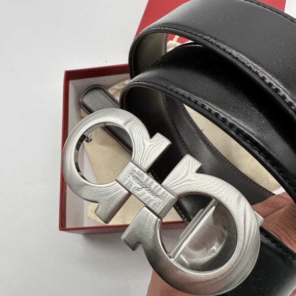 Brand New Salvatore Ferragamo Men’s Belts with the authentication certificate - Picture 5 of 8